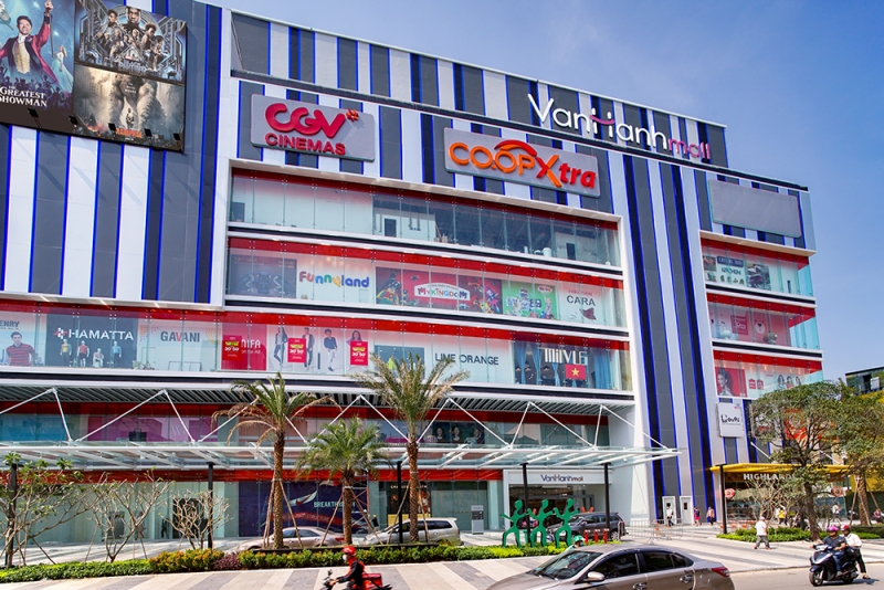 VAN HANH MALL – OFFICE BUILDING